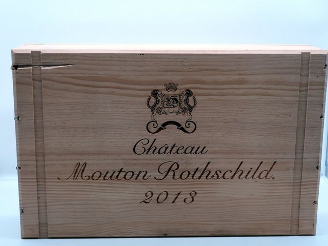 2013 Chateau Mouton Rothschild 1er Grand Cru Pauillac