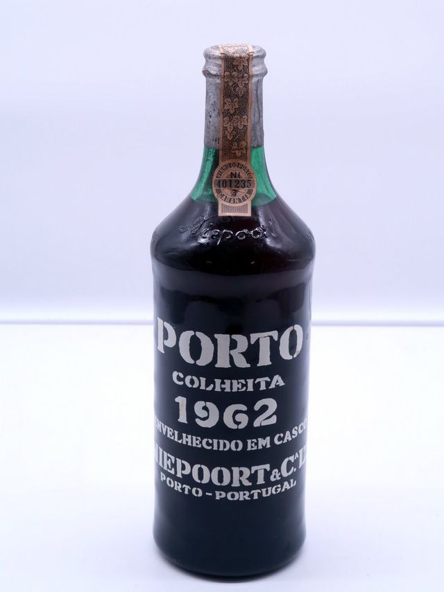 1962 Vintage Port Niepoort
