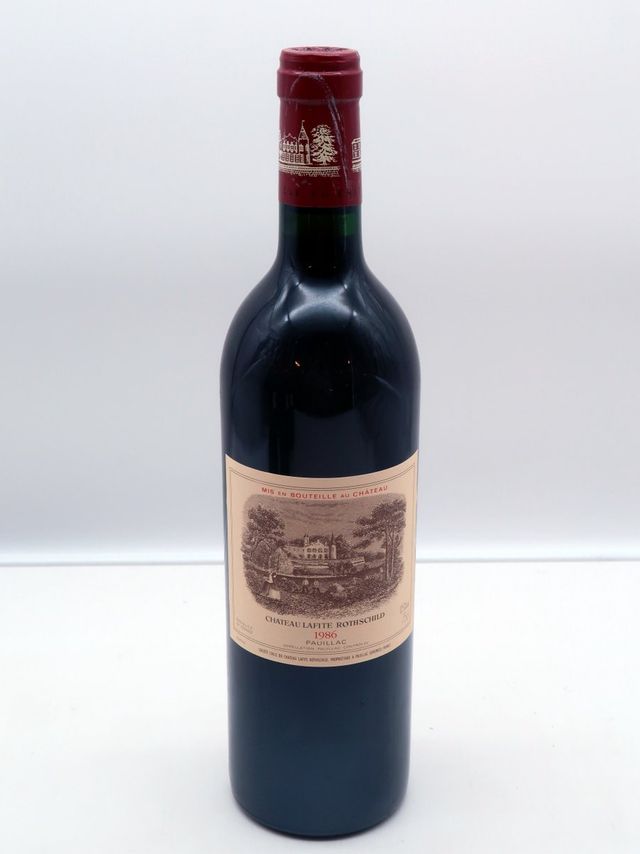 1986 Chateau Lafite Rothschild 1er Grand Cru Pauillac