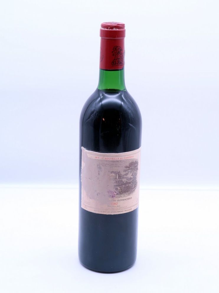 1982 Chateau Lafite Rothschild 1er Grand Cru Pauillac