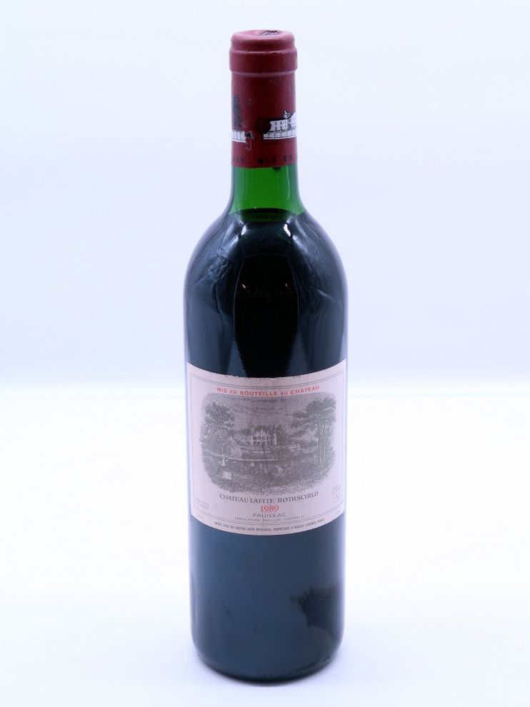 1989 Chateau Lafite Rothschild 1er Grand Cru Pauillac